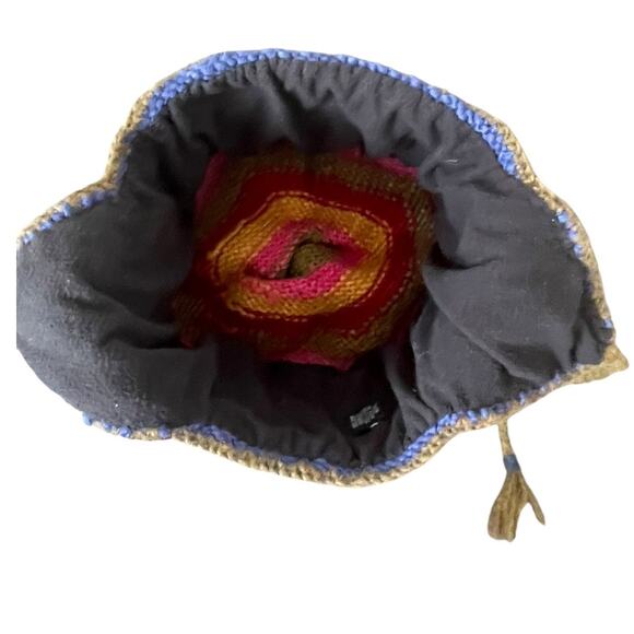 Bolder World Women's Wool Made in Nepal Winter Ski Hat Beanie Ear Flaps Tassels - Picture 5 of 6